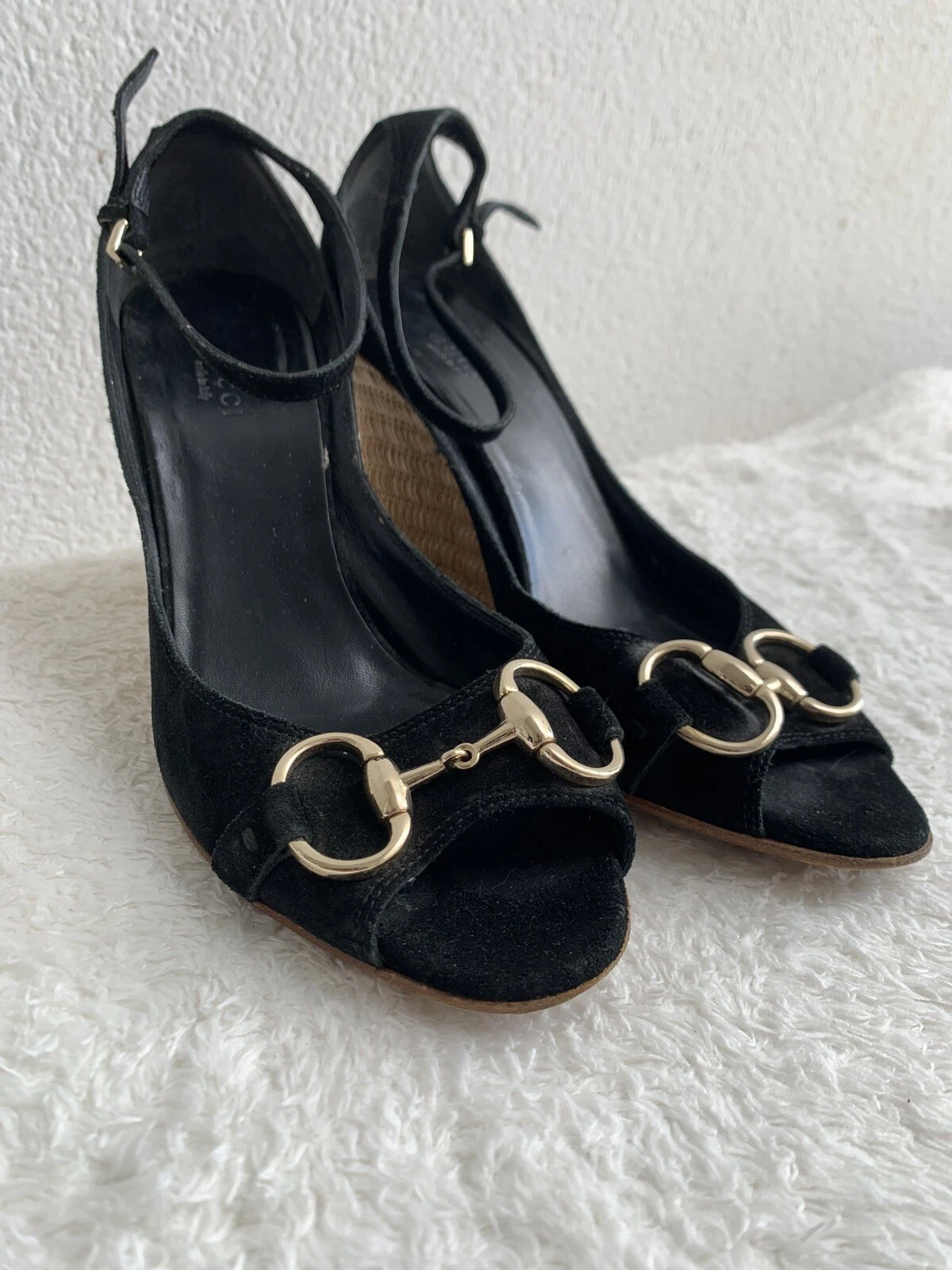 GUCCI Horsebit talon compensé plateforme noir taille 7 B daim fabriqué en Italie