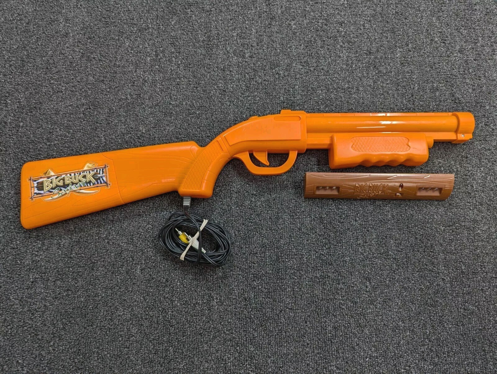 Jakks Big Buck Hunter Safari Plug & Play TV Game Gun & Sensor Bar Works