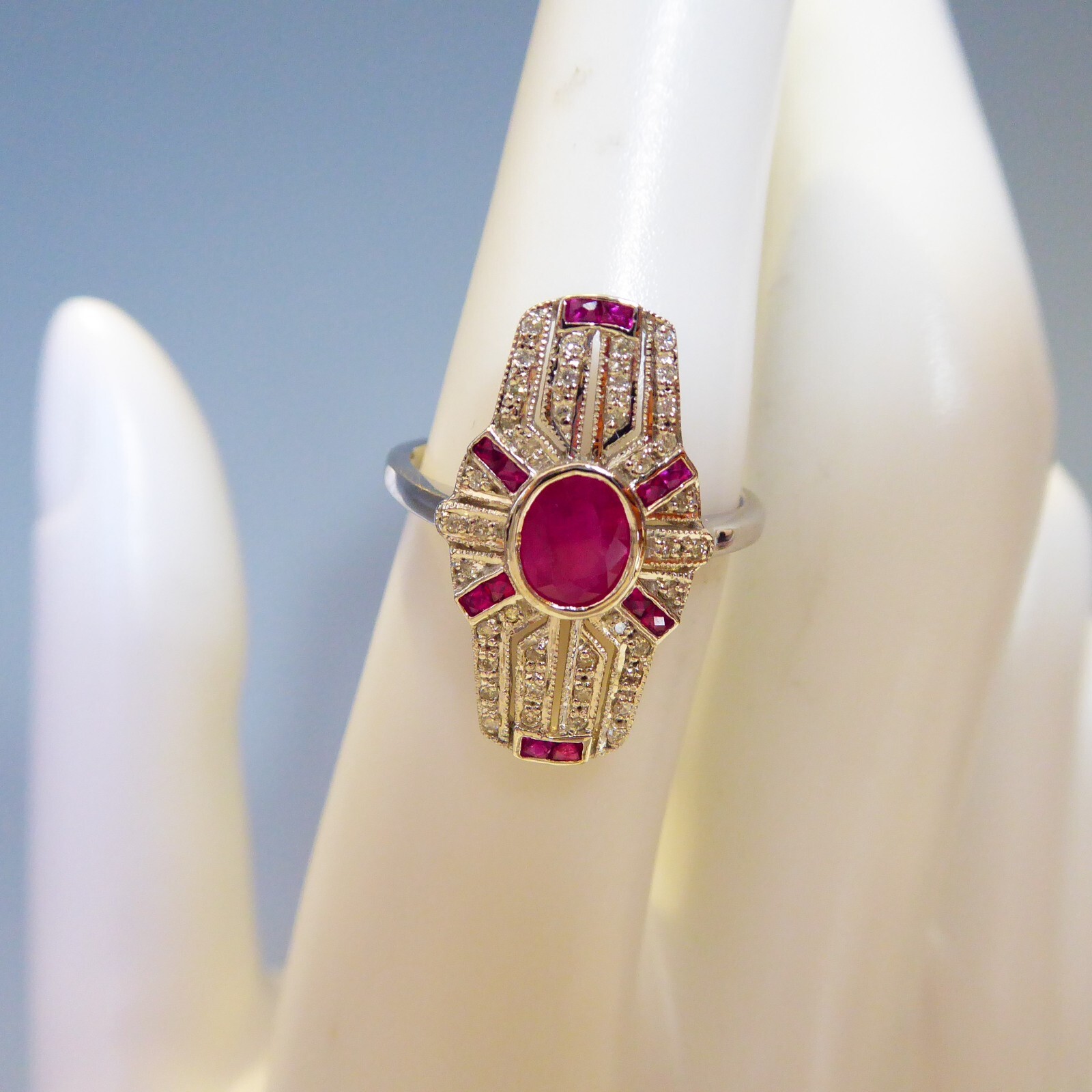 SOLID 9CT WHITE GOLD DIAMOND & RUBY ART DECO DESI… - image 5