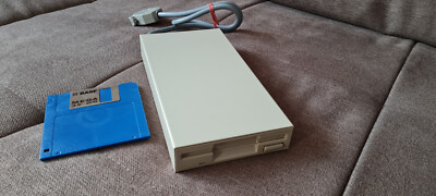 Commodore Amiga externes Disketten Floppy Laufwerk A500 - A4000 Top Erhalten! #1
