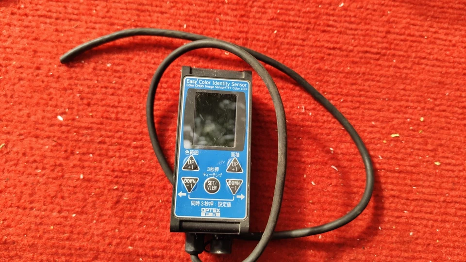 P:VT17 Optex CVSE1-N40-RA Color Area Sensor All In One Design Macro View MFGD - Image 2 of 4