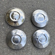 Vintage Ford Center Hub Cap 4 Dog Dish Script Logo Lot Of 4 Vintage Ford Center Hub Cap 4 Dog Dish Script Logo Lot Of 4