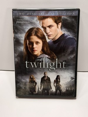 Twilight DVD Two-Disc Special Edition Kristen Stewart Robert Pattinson 2008