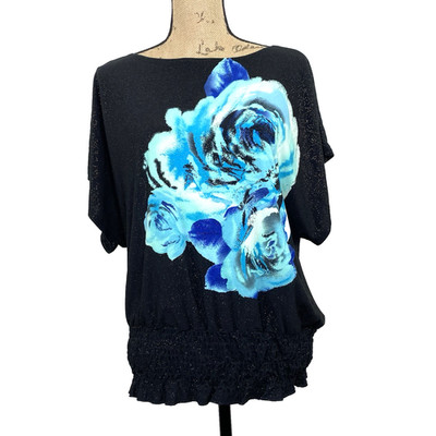 Absolutely Famous Cinched Waist Pullover Top Size Large Blue Rose on Black