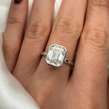3.00 CT Emerald-Cut E/VS1 Lab Grown Diamond B...