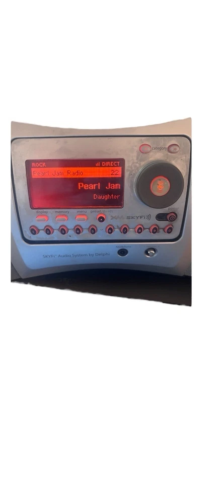 Delphi SkyFi Sirius XM 无线电接收器 仅带活动终身时间? 订阅 — 第 2/4 张图片