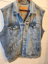VINTAGE 70s /80's LEVI  S TRUCKER JACKET DENIM VEST USA MADE SIZE LARGE