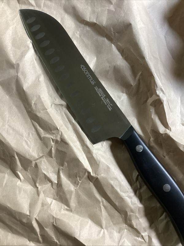 Esommus X50Cr15 7in Santoku Knife, Granton Edge, HRC55±2, Black Handle