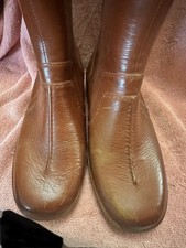Vintage Women’s Brown Waterproof to Closure Rain Boots Made In USA. Size 8