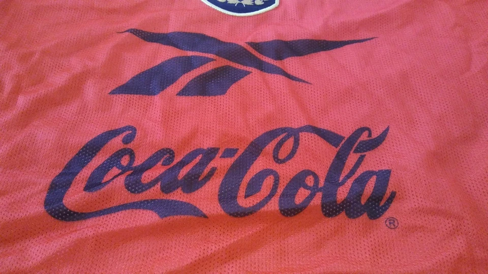 SELECCIÓN ARGENTINA REEBOK ENTRENAMIENTO BABERO CHALECO JERSEY DIEGO MARADONA BATISTUTA Foto 4 de 4