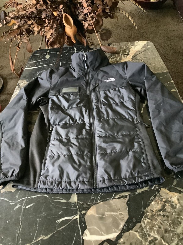 The North face Women’s Black Quilted Puffer ID Jacket Size Small Petite