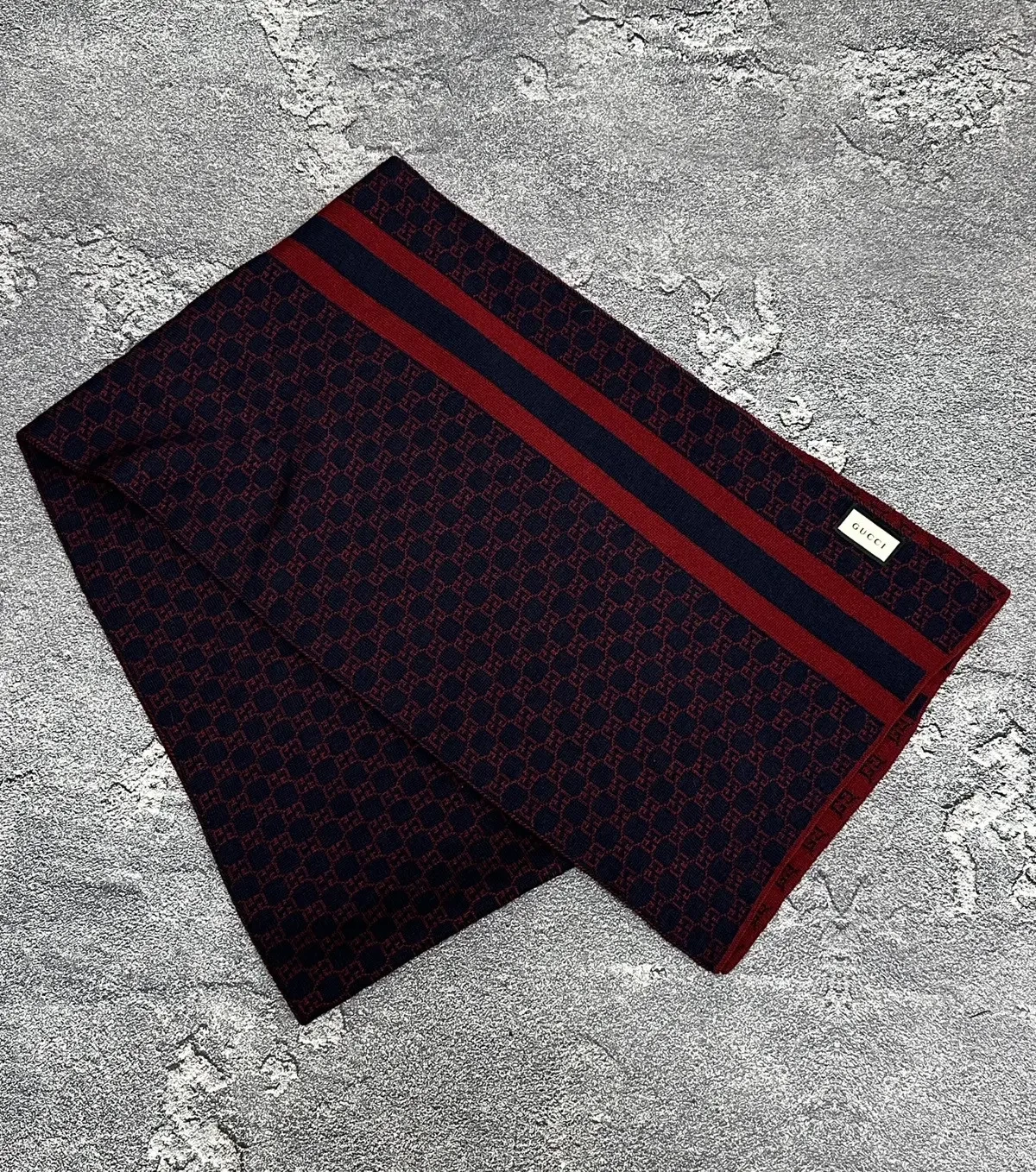 Rare écharpe en laine réversible Gucci monogramme style Oldmoney