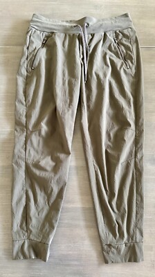Athleta Joggers Womens 8 Green Athleisure Yoga Hiking Outdoor Pockets Gym Pants