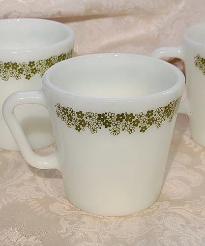 Vintage Pyrex Corelle  Spring Blossom Crazy Daisy D Handle Coffee Mugs Set Of 3 