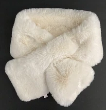 LAUREN CONRAD Women's  Beige  Faux FUR Pull Through WINTER STOLE SCARF