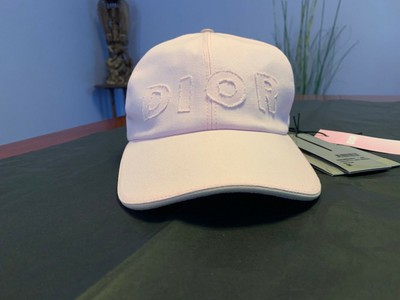 DIOR and DANIEL ARSHAM Cap Logo in 