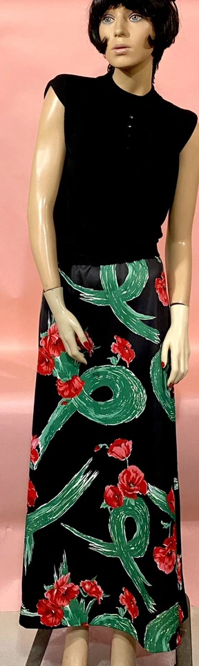 Maxi Falda Floral Negra Años 70 MISS CHARM OF BOSTON De Colección con Amapolas Rojas  Foto 2 de 4
