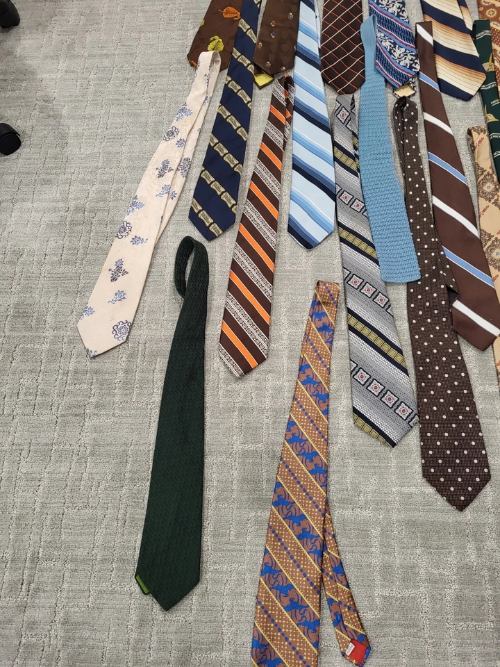 LOTE de 21 Corbatas Retro Wembley Wemlon RAYAS Anchas GRASAS DISCOTECA Groovy Foto 4 de 4