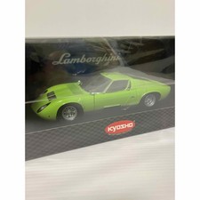 Kyosho 1/18 Lamborghini SV Lime Green