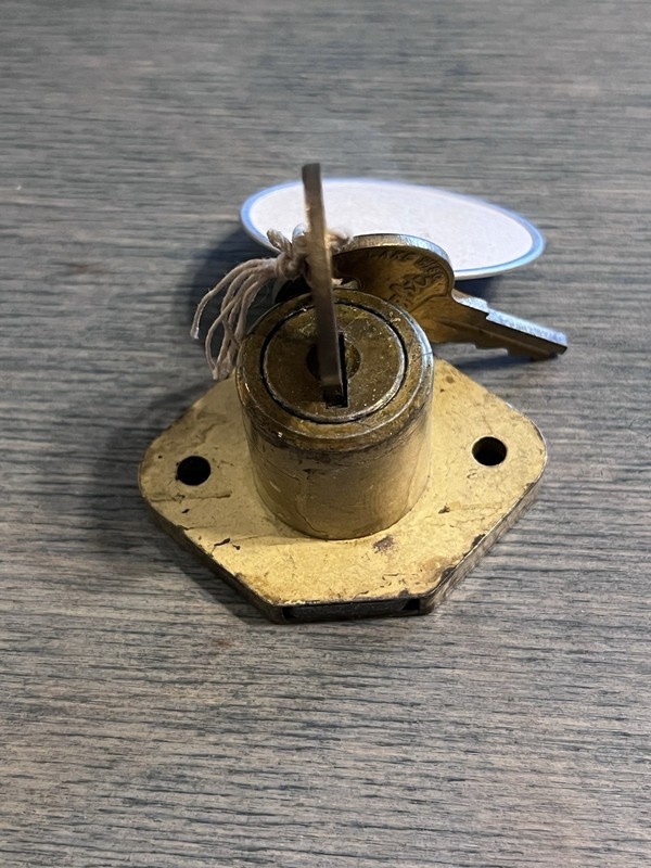 Antique Vintage Brass Steel Cabinet Lock Rusted Finish With Keys Desk Hardware