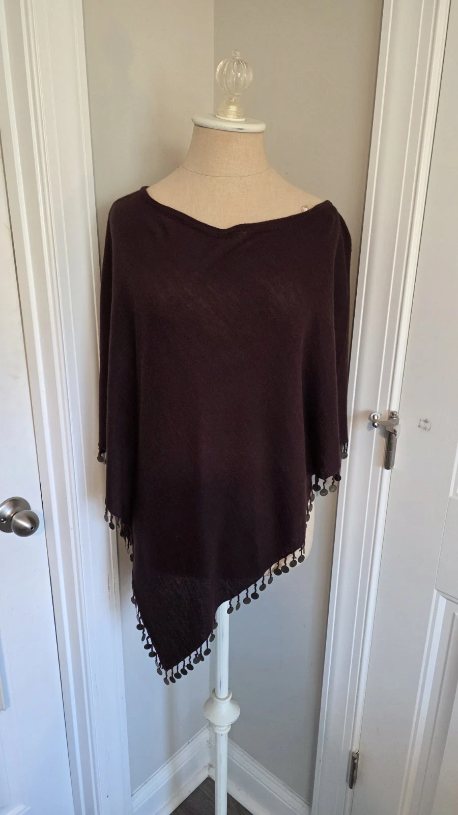 Vertigo Paris Womens Shawl One Size Brown Knit Boho Cozy Layering Poncho Earthy
Opens in a new windo
