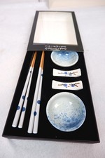 Chopstick Rests Set of 2 Ceramic Dip Dish Bowl Sushi Vinegar Wasabi Plates for S