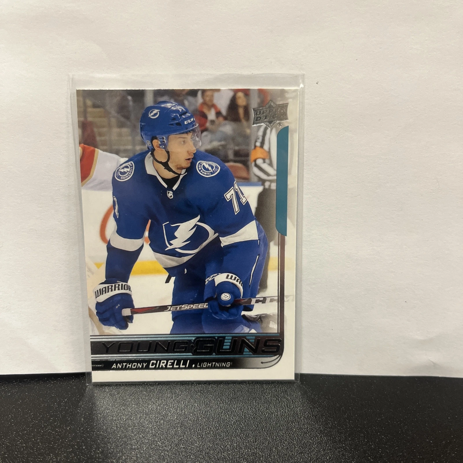 Anthony Cirelli trading card
