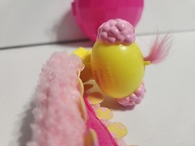 Fingerlings Pinkies Mystery Pinky Figure Long Tail Pink Yellow W/Ring 2024 Wowee