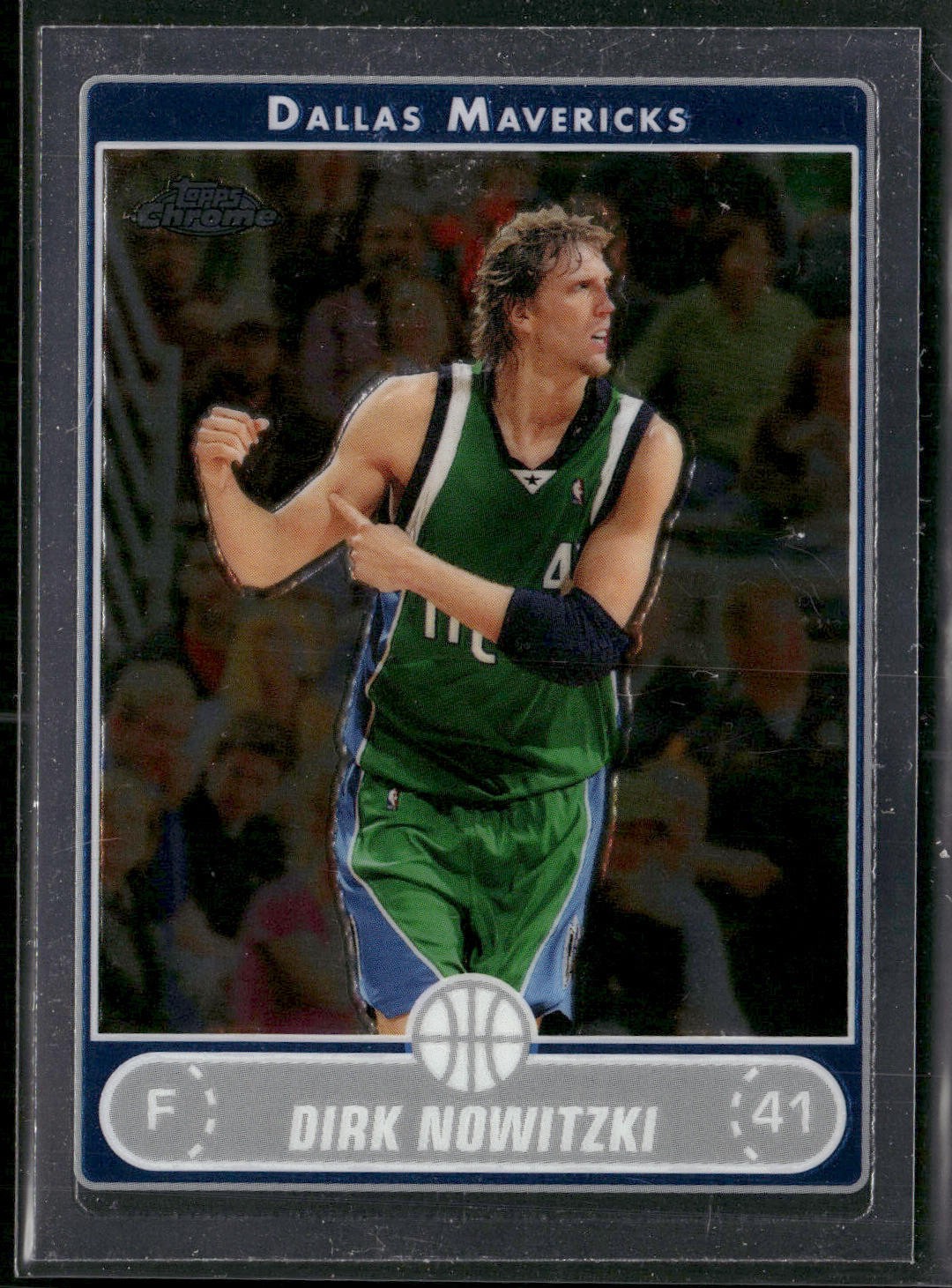 2006-07 Topps Chrome #28 Dirk Nowitzki