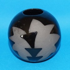 Native American Tarahumara Indian R. Diane Martinez Black Pottery Seed Pot N. M.