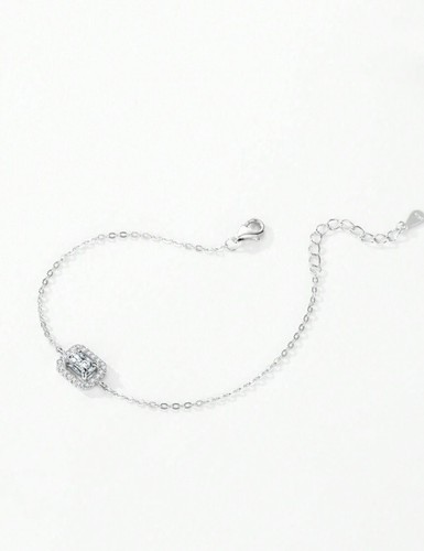 Shiny Emerald Cut 1.90CT White Sapphire Luxury Engagement Party Women's Bracelet - Picture 3 of 7
