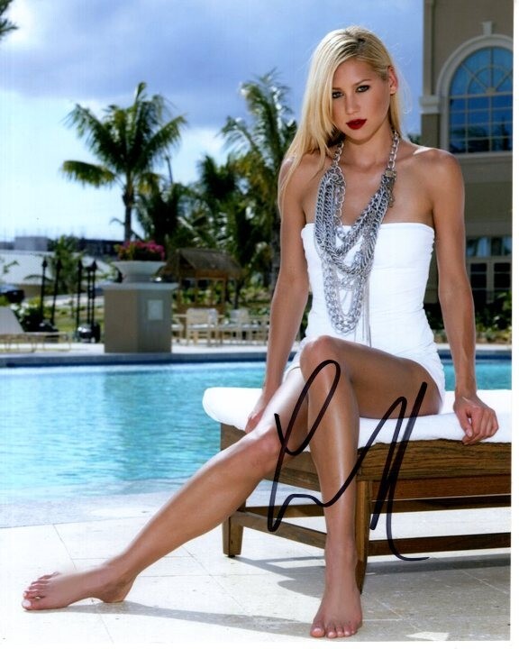 ANNA KOURNIKOVA Signed Autographed 8x10 SEXY POOLSIDE Photo | eBay
