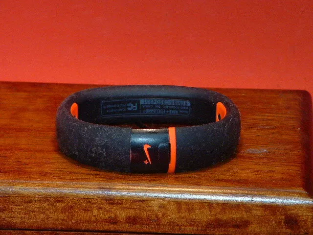 Pogo stick jump Seguro Amedrentador Pre-Owned Nike Plus Fuel Smart Band (Parts Only) | eBay