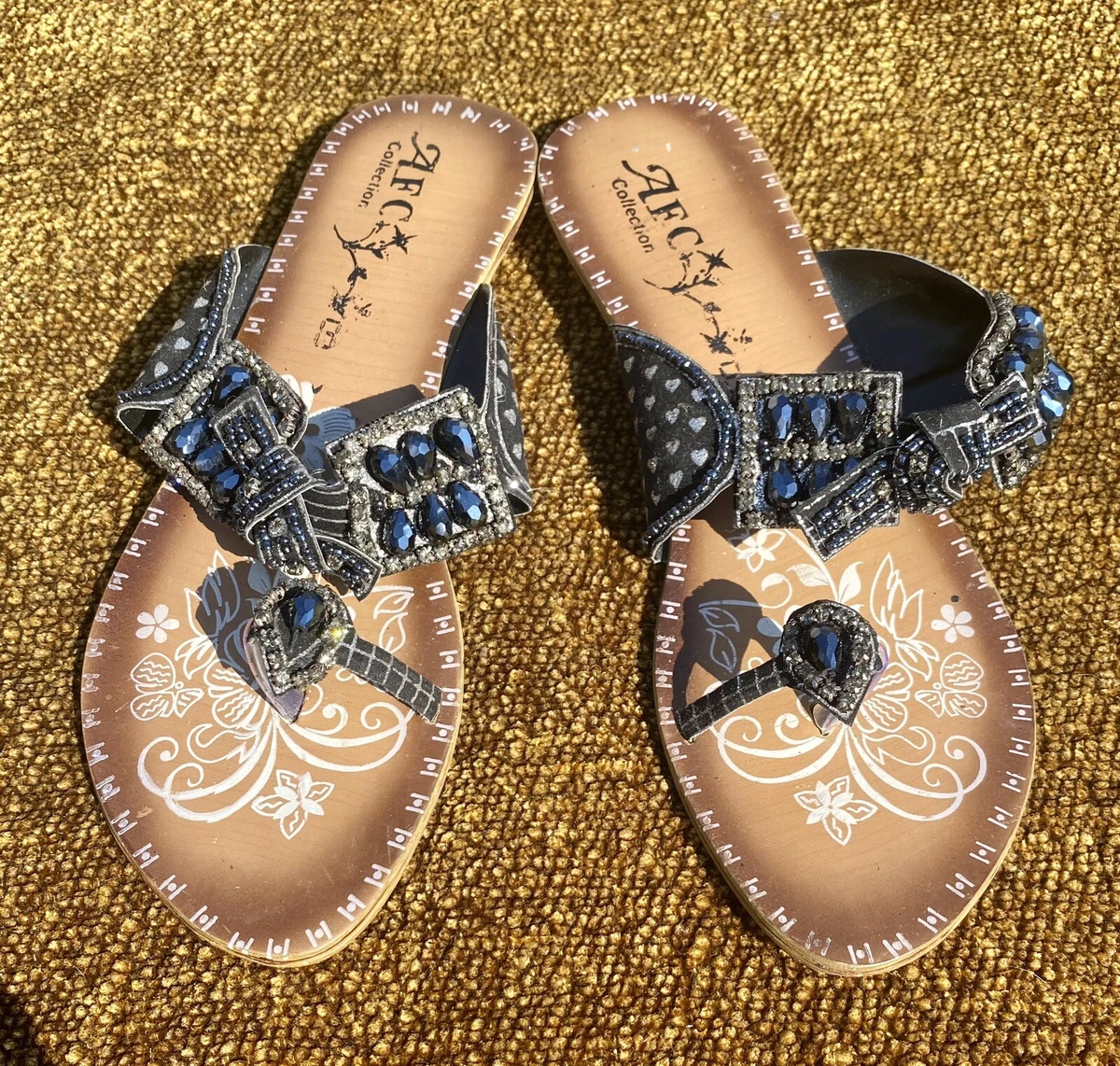 PRETTY Size 4 Black Stone And Diamant Detail Flat Sandals
