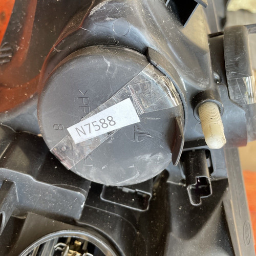 Renault Clio 2013 Abdeckung Kappe Mitte Ohne Scheinwerfer! 260102796R N7588