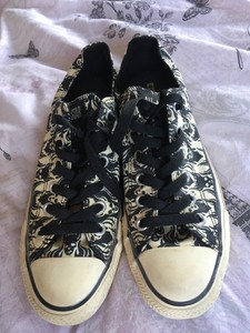 skull converse uk