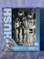 Batman  Hush MAFEX No.123 Catwoman Action Figure Medicom Toy