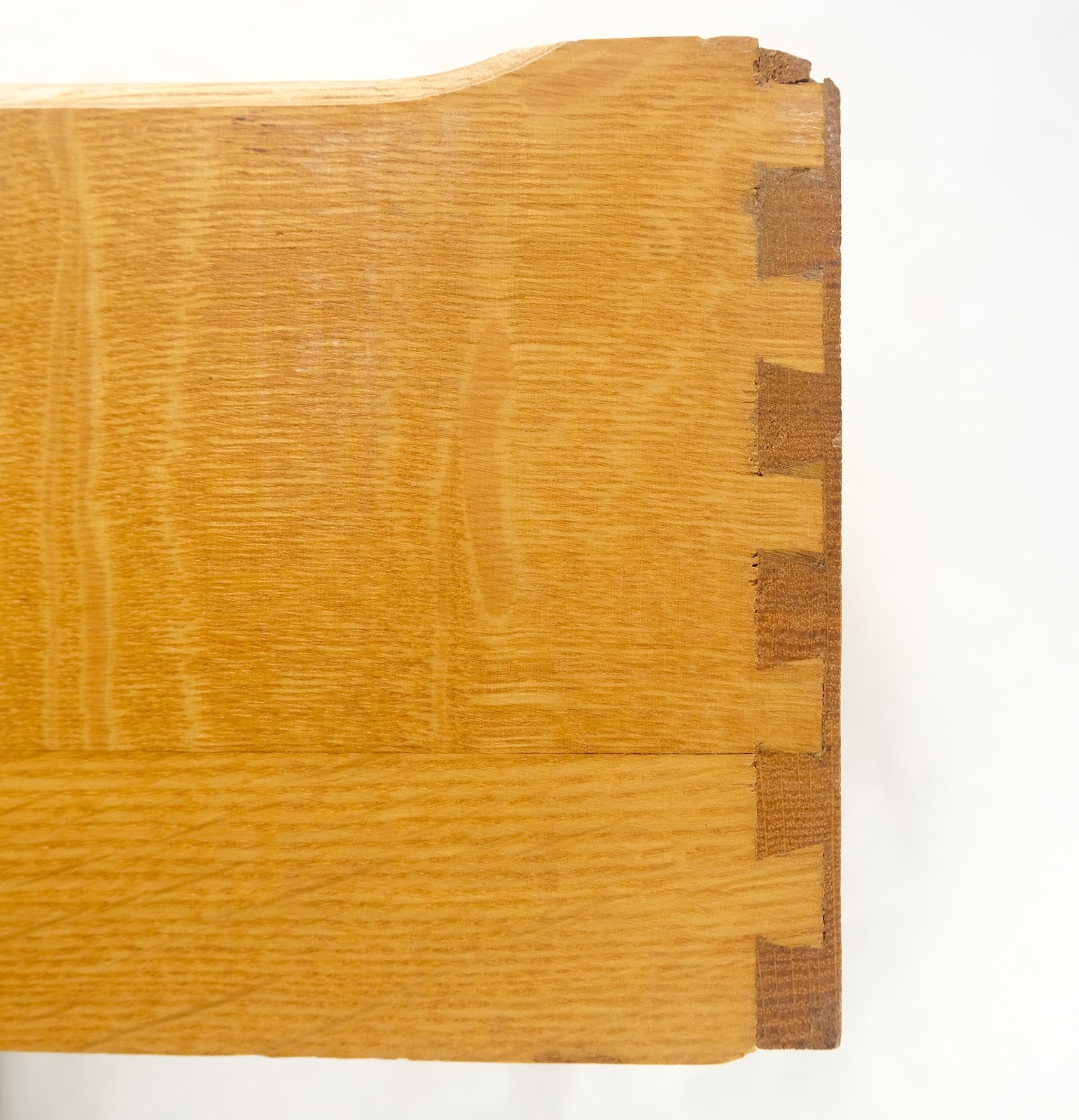 Queen Ann Tiger Maple 7 Drawers High Boy Dresser Solid Oak Dovetail Drawers NICE