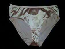 Vintage Hanes Pink Satin Second Skin Silky Shiny Bikini Brief Panties EUC 6 S