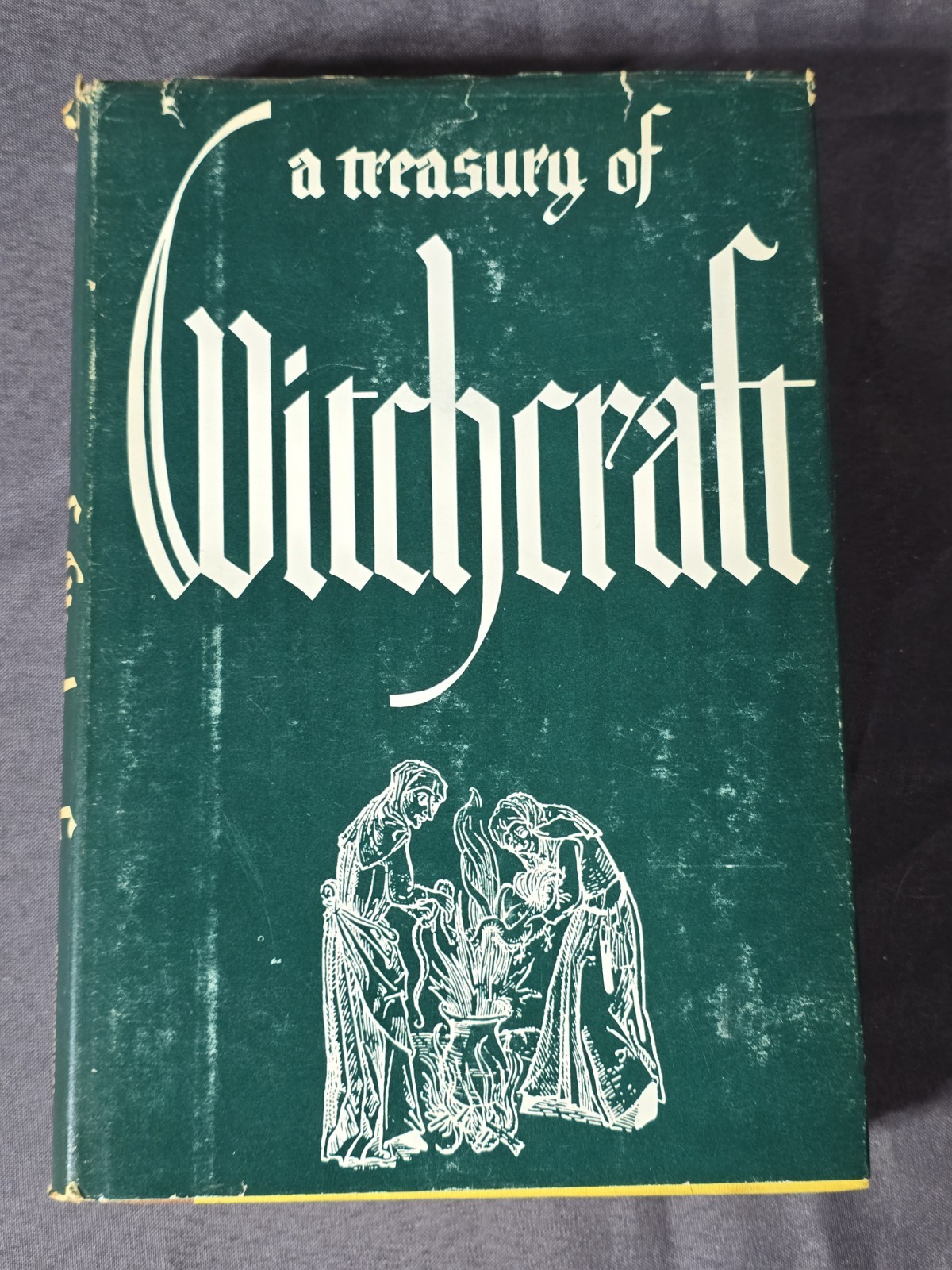 A Treasury of Witchcraft Harry E. Wedeck Philosophical Library 1961 HC DJ Occult