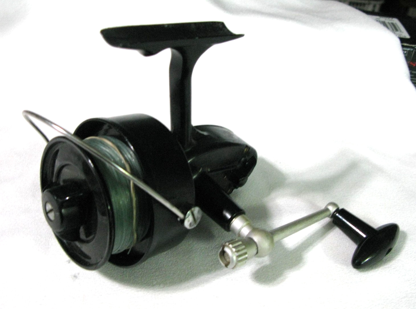 Garcia Mitchell 302 Salt Water Spinning Reel, Rh, Ft Drag - 