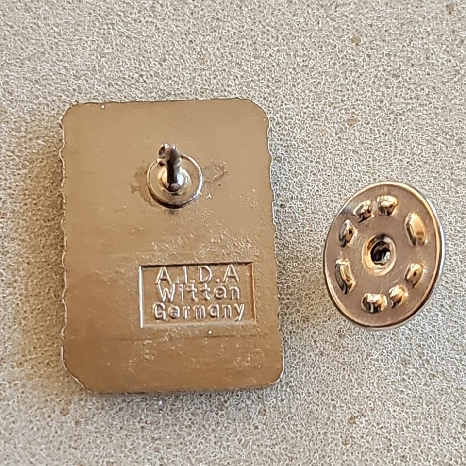 vintage Swissphone SCALLMAN pager Pin Badge 25mm X 17mm c1980s - image 3 of 4