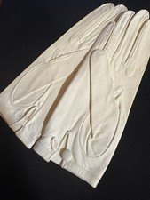 Vintage 1960  s Ladies Creamy Beige Cream Color Kid Leather Dress Gloves Size 5