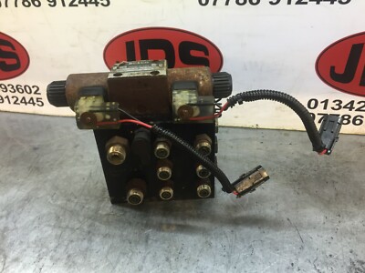Bosch 1002623 elektronisches / hydraulisches Steuerventil X Jacobsen LF3800....100£+MwSt
