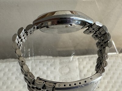 January 1994 Vintage Mens Citizen Eagle 7 Automatic Watch January 1994 Vintage Mens Citizen Eagle 7 Automatic Watch
