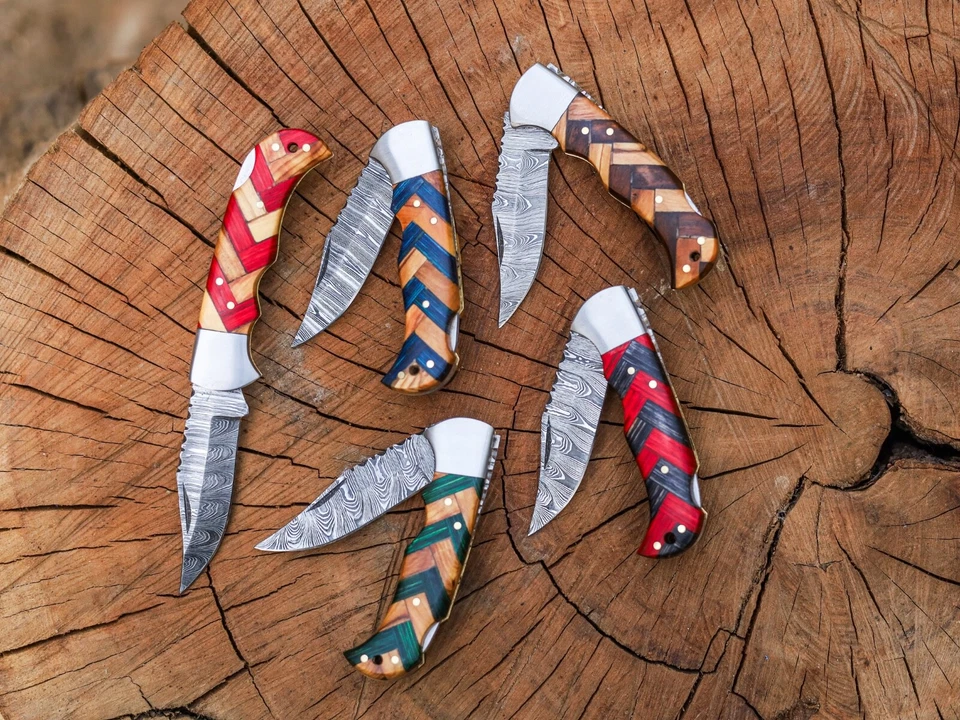 Custom hand forged Damascus steel folding pocket knife + sheath - Image 2 of 4