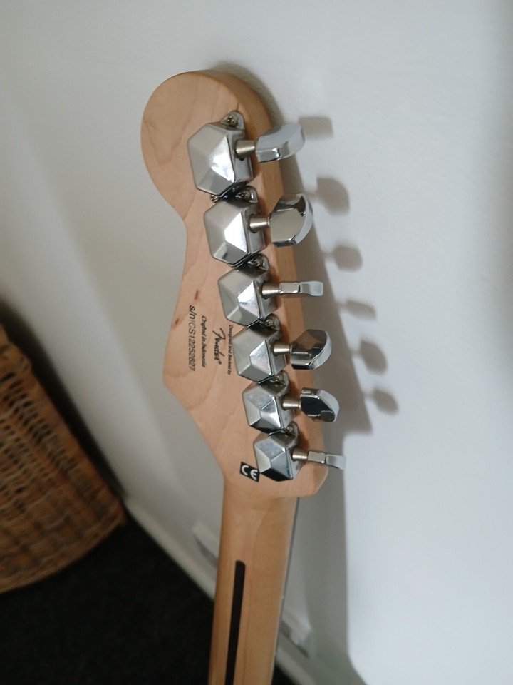 Fender Squier stratocaster electric Guitar read description eBay