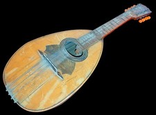 MANDOLINE. HOLZ. MIT ETIKETT JUAN ESTRUCH, BA...