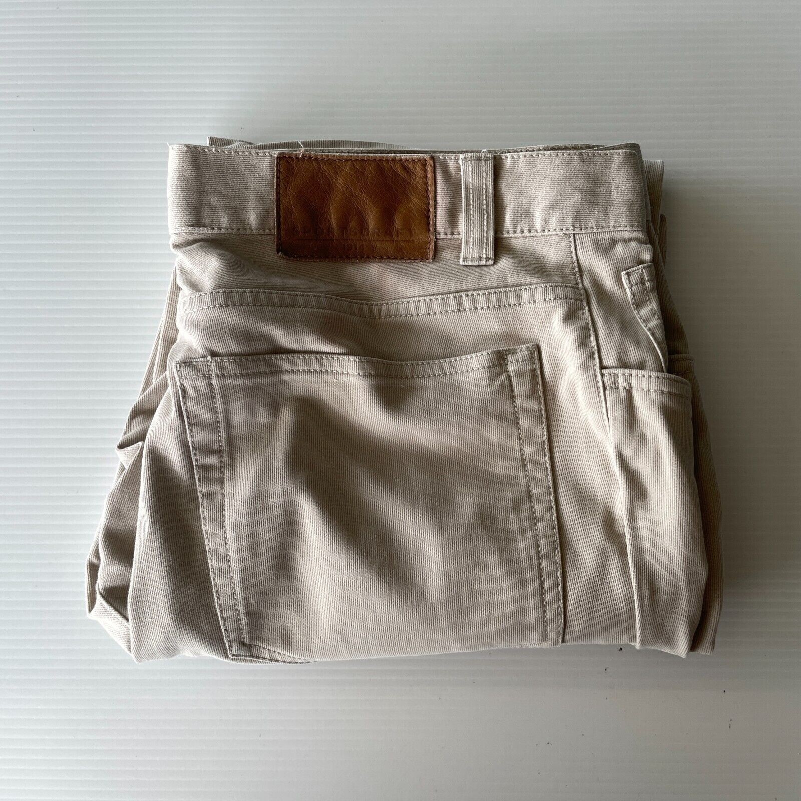 Sportscraft The Bedford Straight Canvas Chino Pants Mens Size 33 Waist Beige Fit