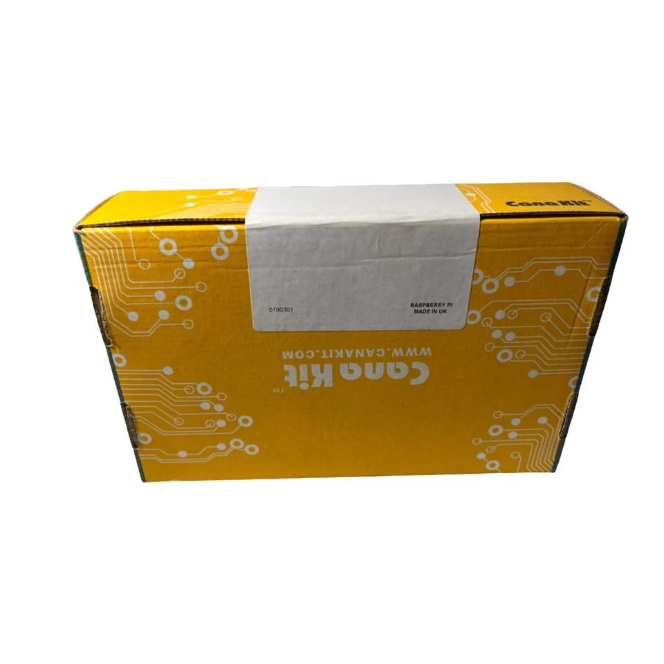 Canakit Rasperry Pi 3 Model B+ Complete Starter Kit (32 GB EVO+, Premium Black C - Image 2 of 3